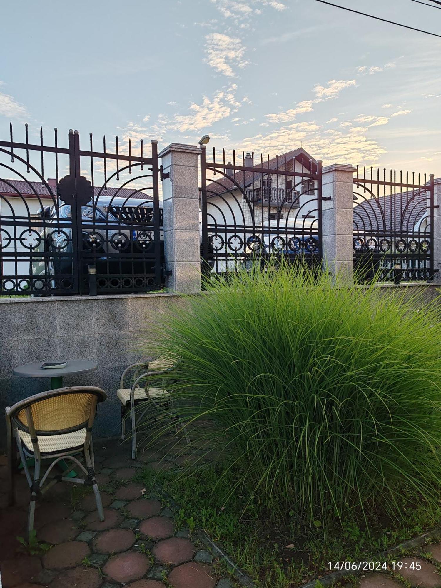 Guesthouse Jelic Teslić Buitenkant foto